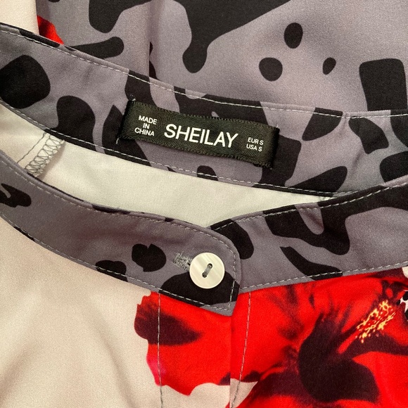 LAST CHANCE! Sheilay Floral Blouse - Picture 4 of 4
